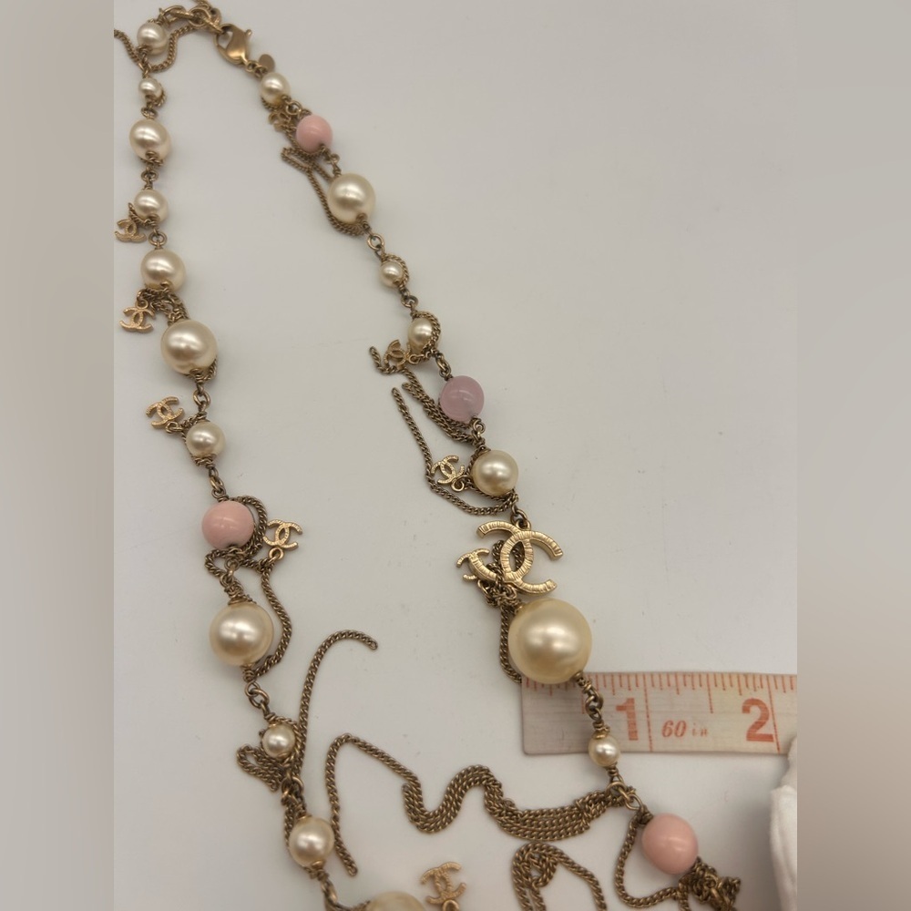 Chanel 100% Authentic Pearl 3 Large CC Long Necklace Silver Pink Tone 20 Inch - Picture 10 of 11